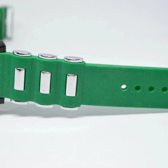 Terner Quartz Black Silver Green Band Wrist Watch - Picture 3 of 5